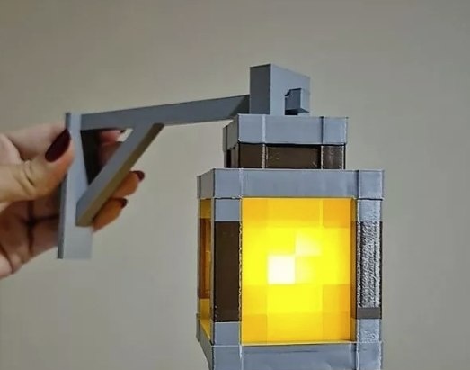 Luminária Lanterna estilo Minecraft Decoração Nerd - Presente Criativo para o Setup do Computador