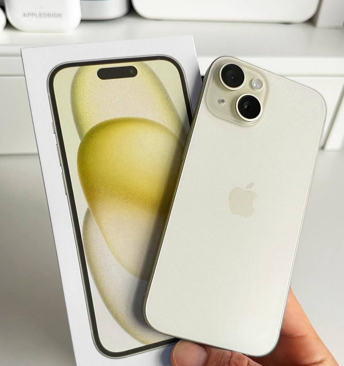 128GB Apple iPhone 15 128 GB  Amarelo