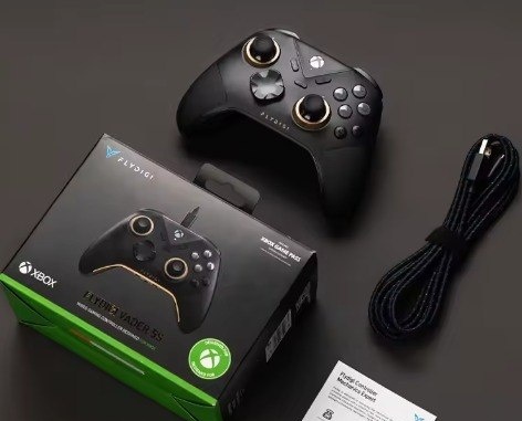 Controle com Fio FLYDIGI VADER 5S com Joysticks FORCEFLEX de Tensão Ajustável, Gatilhos FORCESWITCH para Xbox Series X  S, Xbox One, PC