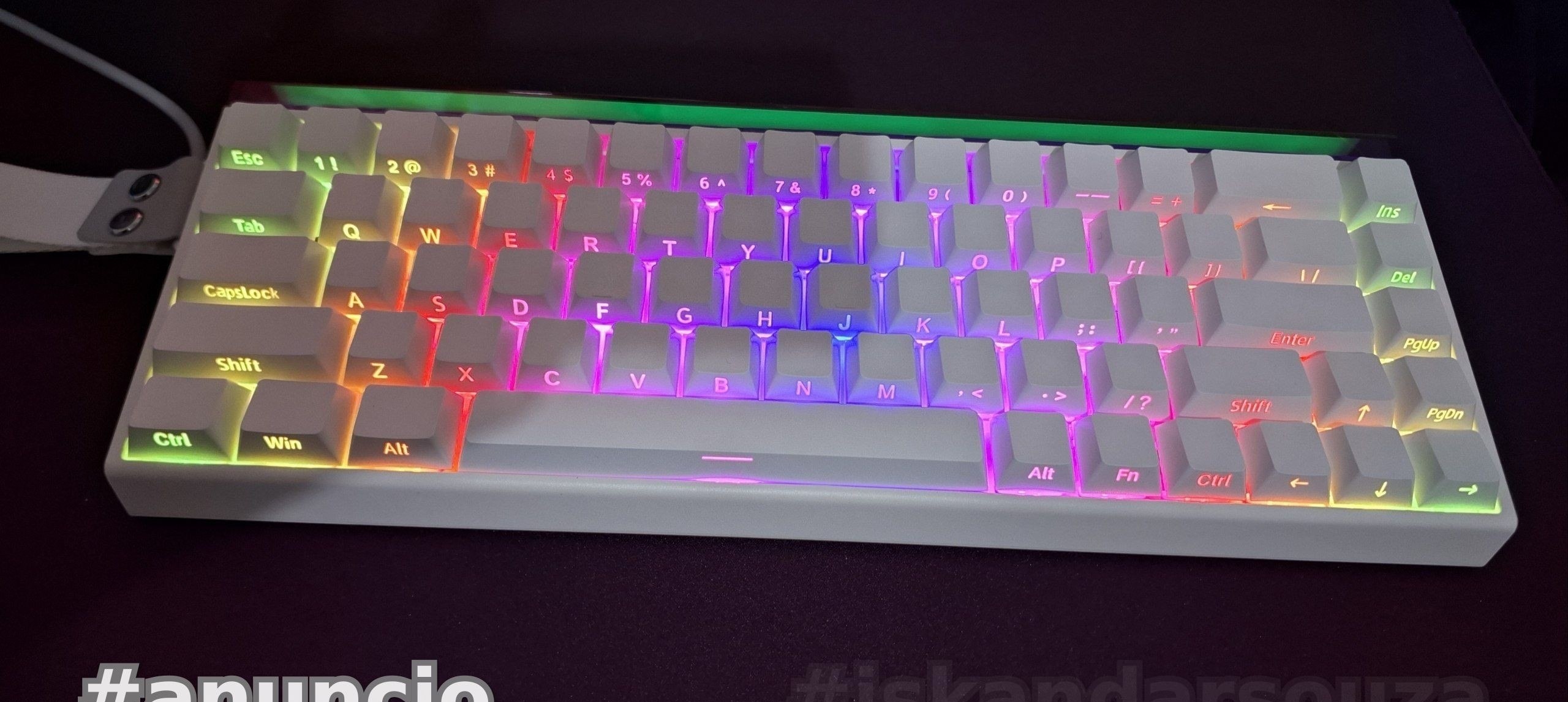 Teclado Gamer AULA HERO 68HE magnético Gatilho rápido 8K Retorno Esports Gamer Teclado RGB Teclado para jogos com fio 68 he hero68 hero68he