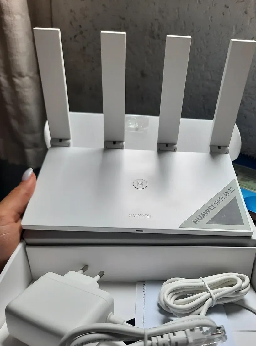 Roteador HUAWEI WiFi AX2S 5 GHz Wi-Fi 6 HarmonyOS Mesh EasyMeshVisualização de Diagnósticos do Wi-Fi Controle Parental Branco